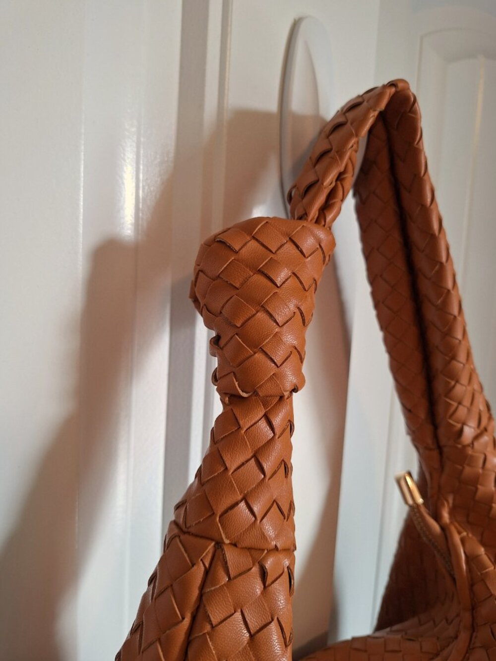 Melie Bianco Brigitte Woven Faux Leather Shoulder Bag Natural (Pen marks inside) - Picture 3 of 14